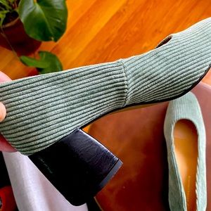 Sage green corduroy Anthropologie heels size 40 (9-9.5)